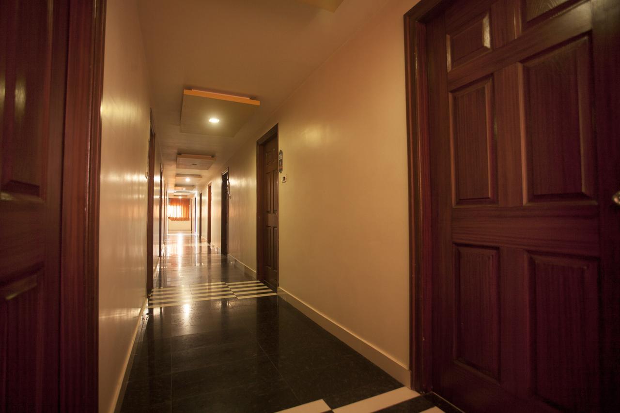 P K Rresidency Madurai Esterno foto