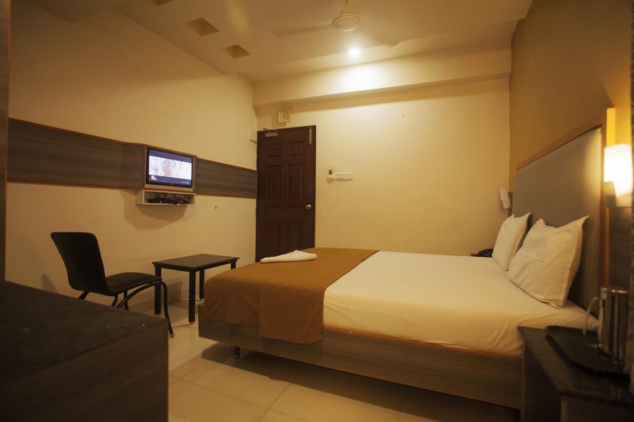 P K Rresidency Madurai Esterno foto
